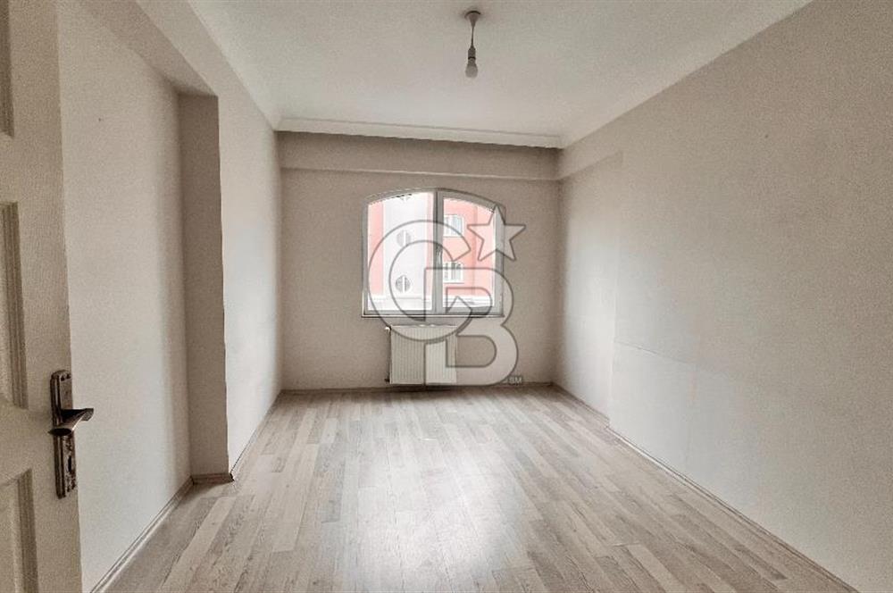 Derebahçe Mavikent Sitesinde Satılık 4+1 Daire