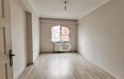 Derebahçe Mavikent Sitesinde Satılık 4+1 Daire