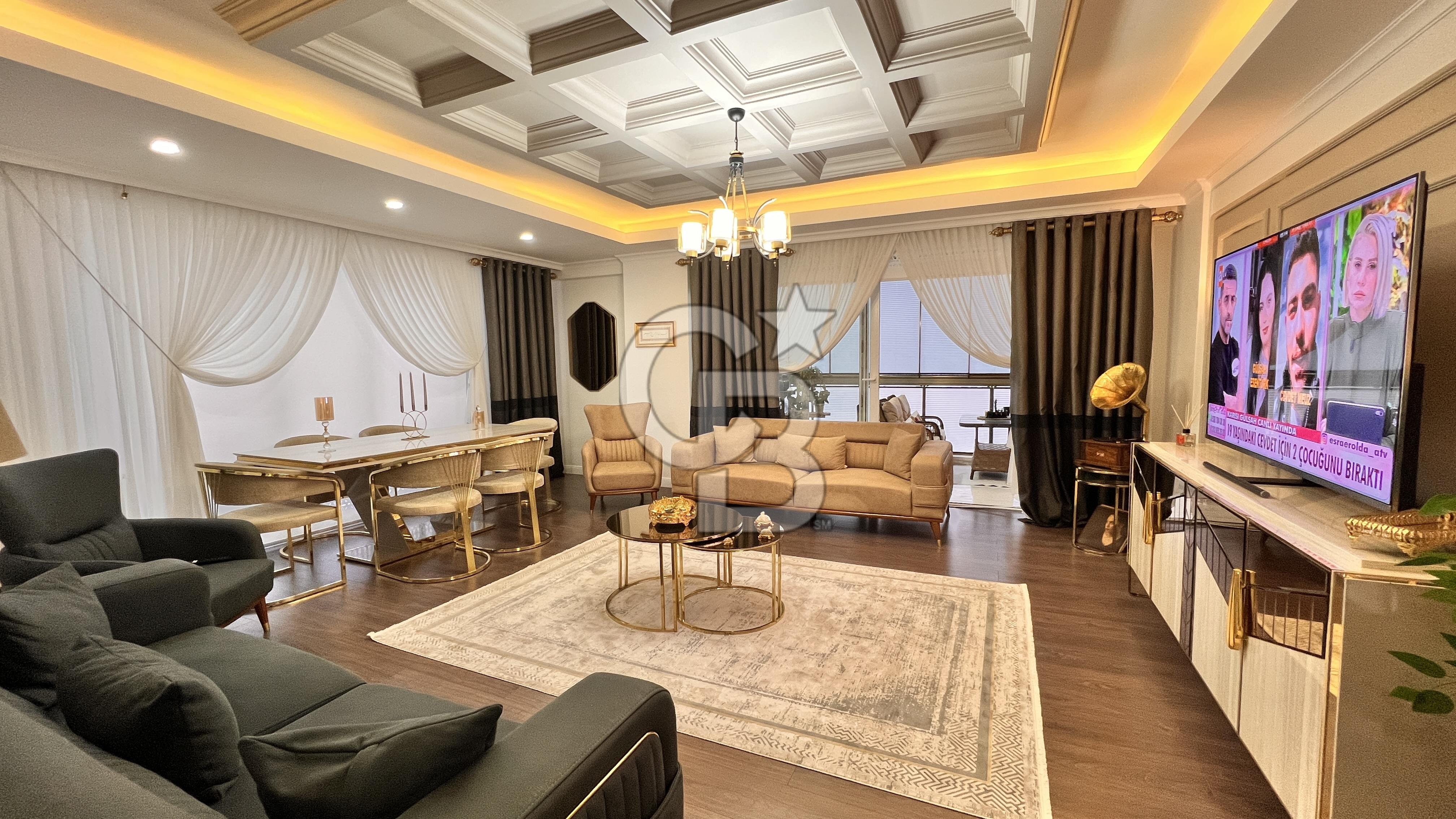 19Mayıs Bulvarında 190m2 Satılık Daire