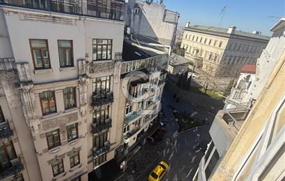 ASLIHAN PASAJI ŞEHİR MANZARALI 1+1 35m2 SATILIK OFİS KATI