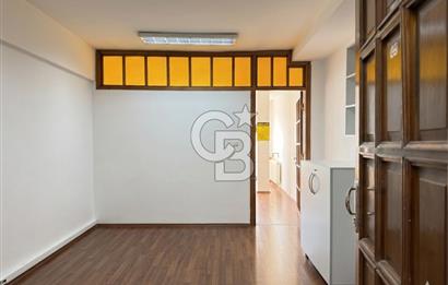 ASLIHAN PASAJI ŞEHİR MANZARALI 1+1 35m2 SATILIK OFİS KATI