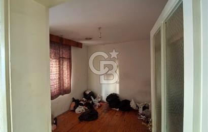 İzmir Karşıyaka Şemikler' de 2+1 90m² Kiralık Daire CB PH