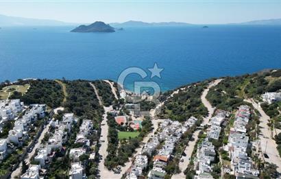 Bodrum Gümüşlük Kadıkalesi Eşsiz Manzaralı SATILIK Tripleks Villa