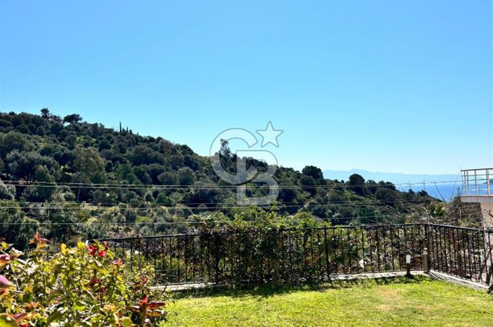Bodrum Gümüşlük Kadıkalesi Eşsiz Manzaralı SATILIK Tripleks Villa