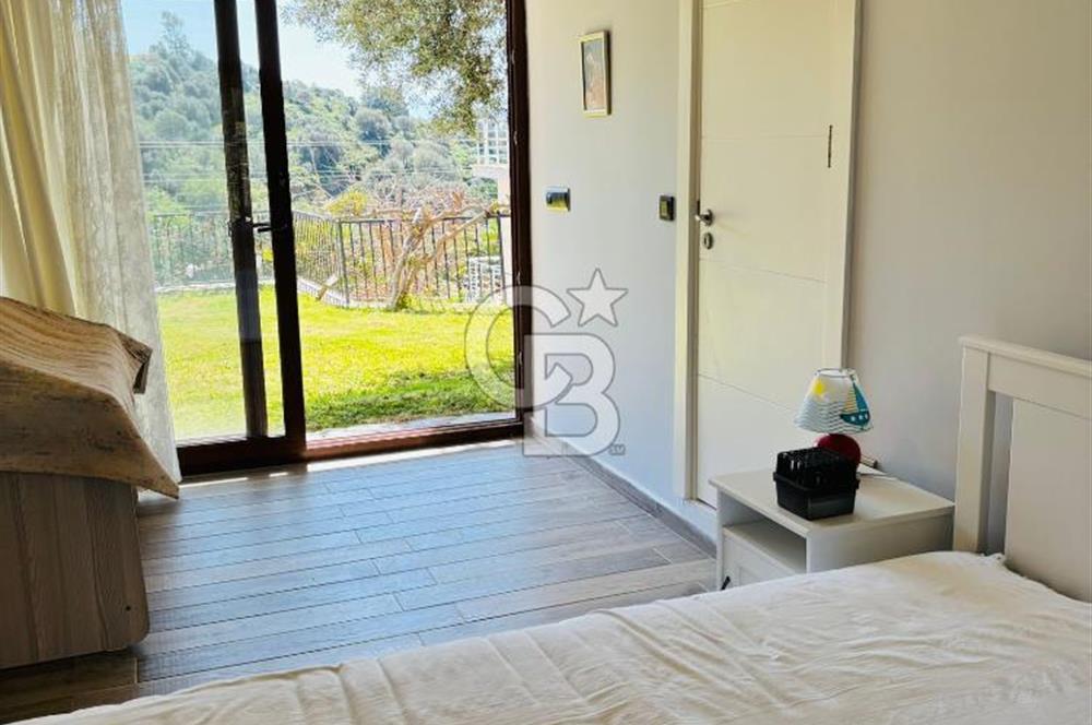 Bodrum Gümüşlük Kadıkalesi Eşsiz Manzaralı SATILIK Tripleks Villa