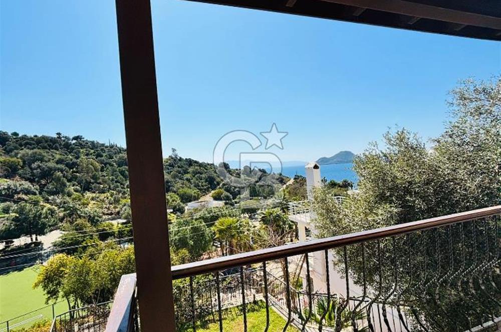 Bodrum Gümüşlük Kadıkalesi Eşsiz Manzaralı SATILIK Tripleks Villa