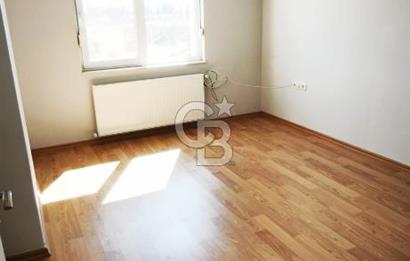 GÖKSU'DA HAVUZLU,DOĞALGAZLI KATTA GENİŞ 2+1 KİRALIK DAİRE !!! 