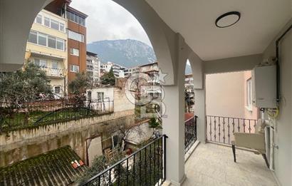 Bağbaşı'nda 170M² Anadolu Lisesi Yakını 3+1 Satılık Daire