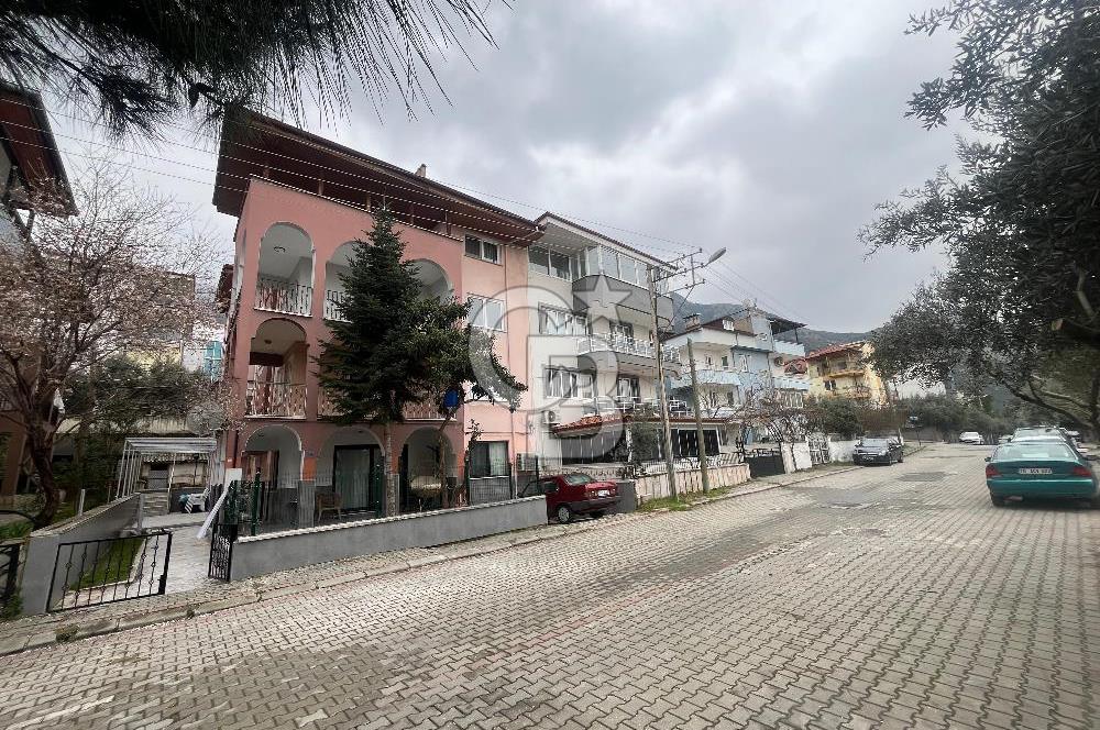 Bağbaşı'nda 170M² Anadolu Lisesi Yakını 3+1 Satılık Daire