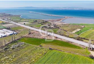  ÇARDAK’TA ANA YOLA CEPHELİ YATIRIMLIK SATILIK TARLALAR - 1 - 338061