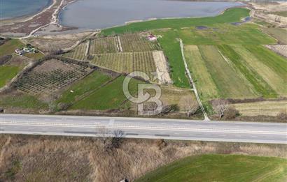  ÇARDAK’TA ANA YOLA CEPHELİ YATIRIMLIK SATILIK TARLALAR