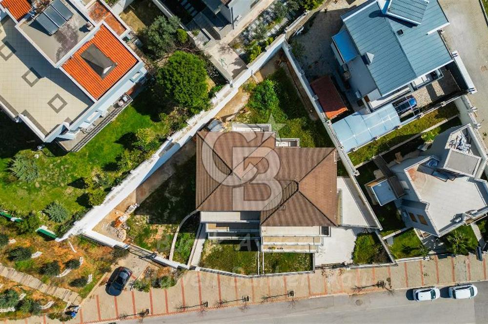 Güzelbahçe Kahramandere’de Satılık Komple Bina Konut+Ticari