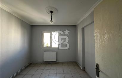 Çiğli Evka 5’te Deniz Manzaralı  2+1 Kiralık Daire Doğalgaz Asansörlü 