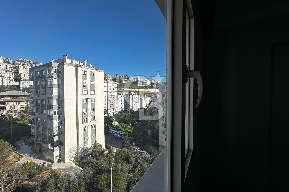 Çiğli Evka 5’te Deniz Manzaralı  2+1 Kiralık Daire Doğalgaz Asansörlü 