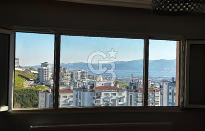 Çiğli Evka 5’te Deniz Manzaralı  2+1 Kiralık Daire Doğalgaz Asansörlü 