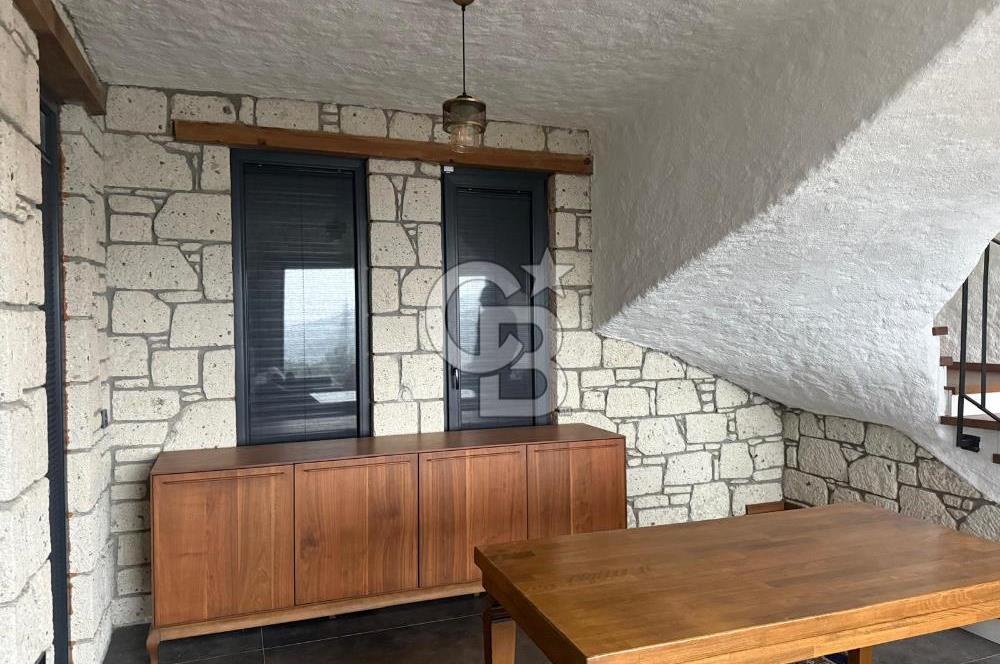 EVONA'DAN MANİSA KARAKOCA'DA MUHTEŞEM DOĞA MANZARALI VİLLA