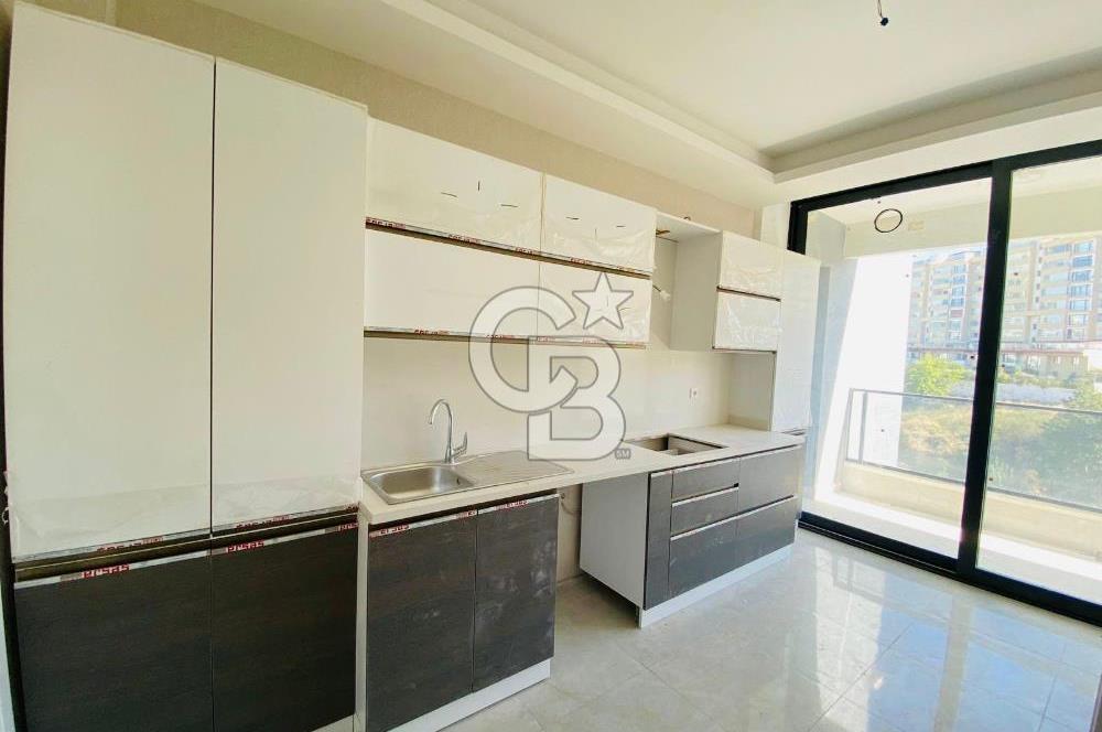 ÇANKAYA'DA SİTE İÇERİSİNDE YÜKSEK KATTA 4+1 KİRALIK DAİRE