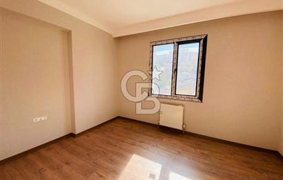 ÇANKAYA'DA SİTE İÇERİSİNDE YÜKSEK KATTA 4+1 KİRALIK DAİRE