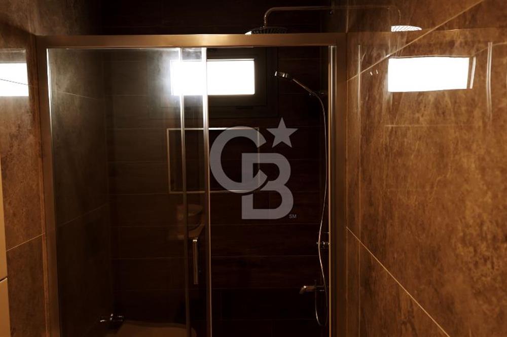 Urla İçmelerde Satılık Lüks Tripleks Villa | Denize 150 metre