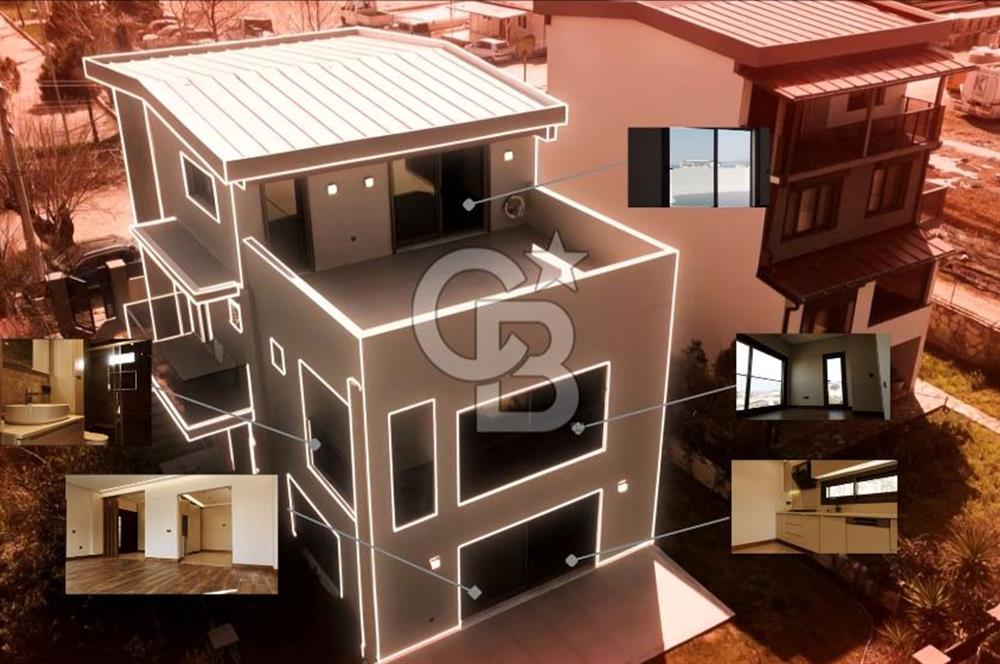 Urla İçmelerde Satılık Lüks Tripleks Villa | Denize 150 metre