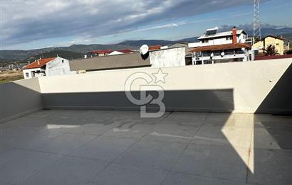 Urla İçmelerde Satılık Lüks Tripleks Villa | Denize 150 metre