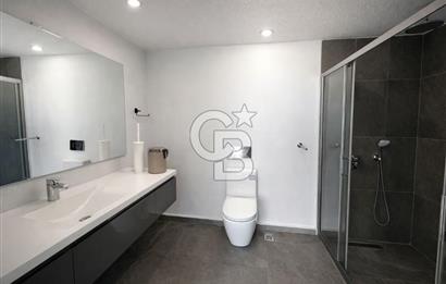 Narlıdere Doruk Life Sitesinde Deniz Manzaralı Lüks Villa