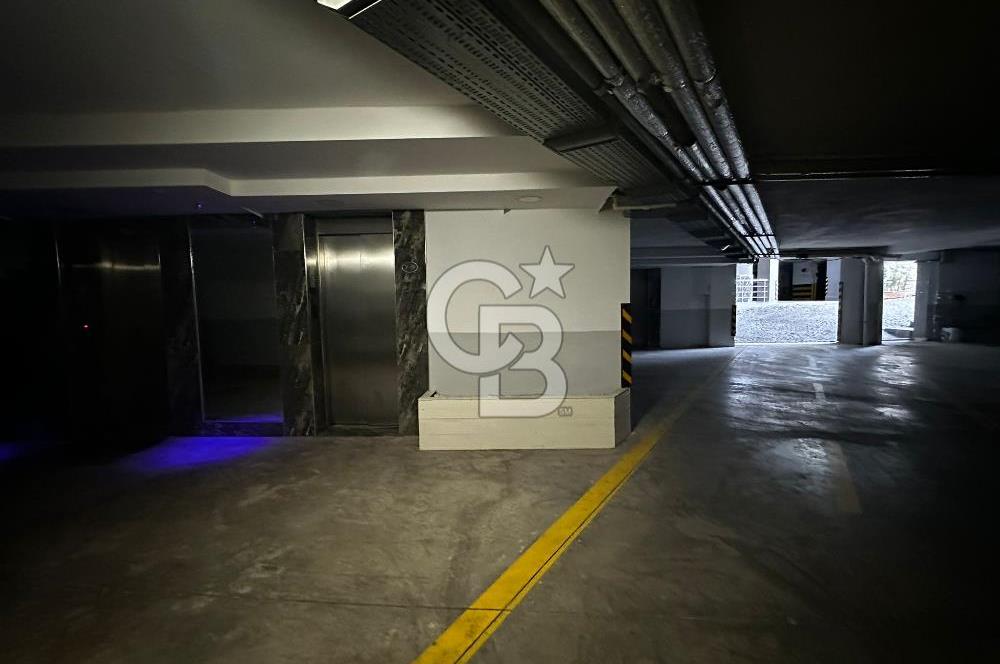 Narlıdere Doruk Life Sitesinde Deniz Manzaralı Lüks Villa