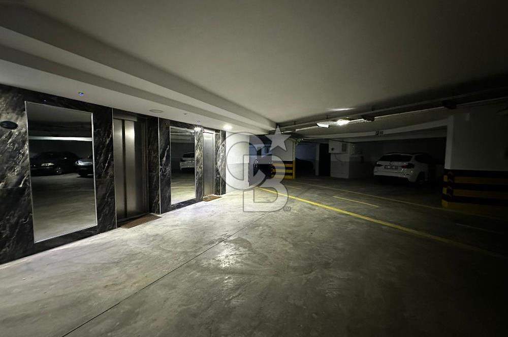 Narlıdere Doruk Life Sitesinde Deniz Manzaralı Lüks Villa