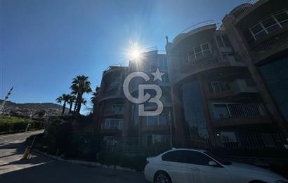 Narlıdere Doruk Life Sitesinde Deniz Manzaralı Lüks Villa