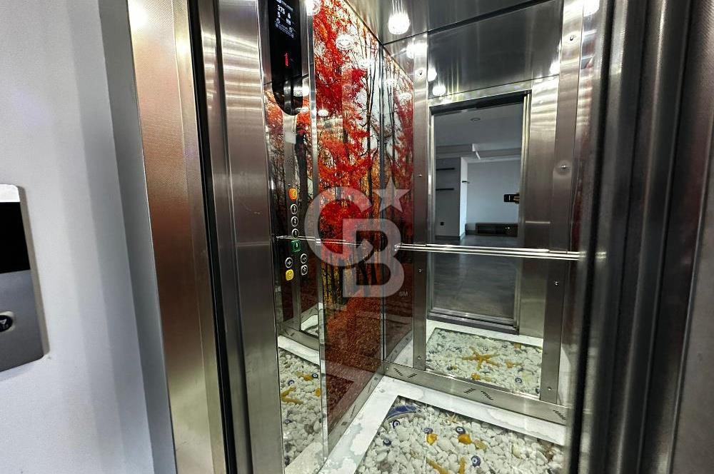 Narlıdere Doruk Life Sitesinde Deniz Manzaralı Lüks Villa