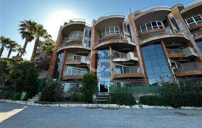 Narlıdere Doruk Life Sitesinde Deniz Manzaralı Lüks Villa
