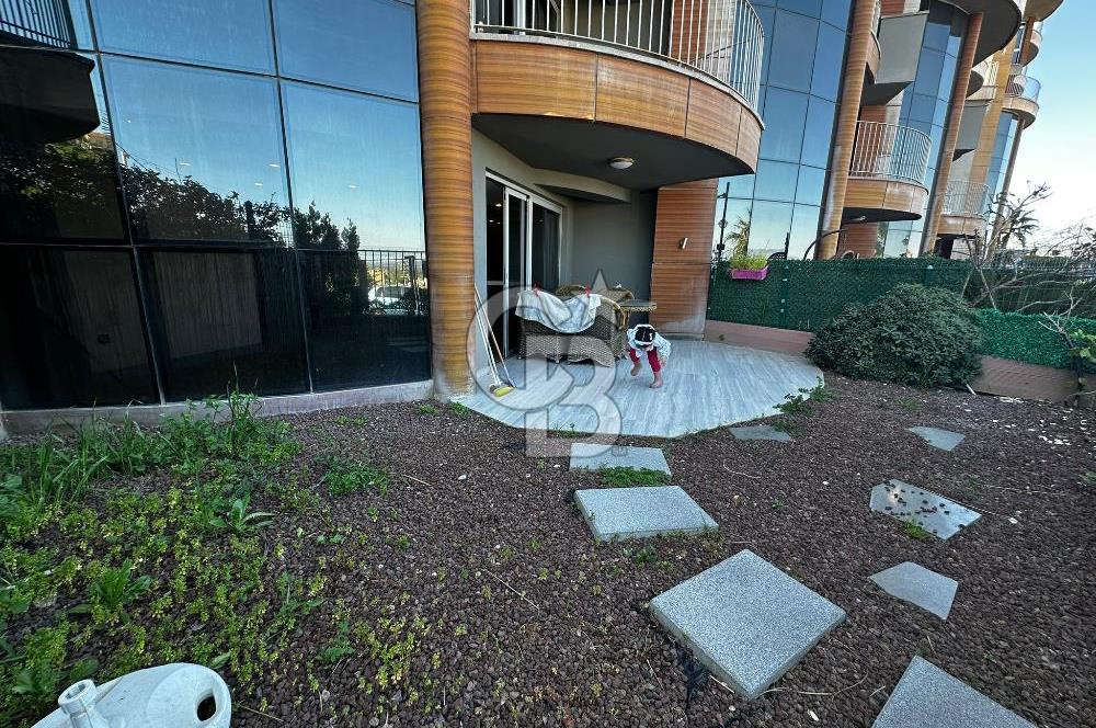 Narlıdere Doruk Life Sitesinde Deniz Manzaralı Lüks Villa