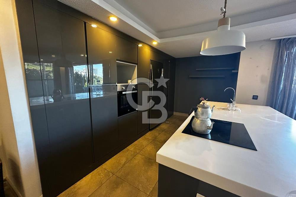 Narlıdere Doruk Life Sitesinde Deniz Manzaralı Lüks Villa