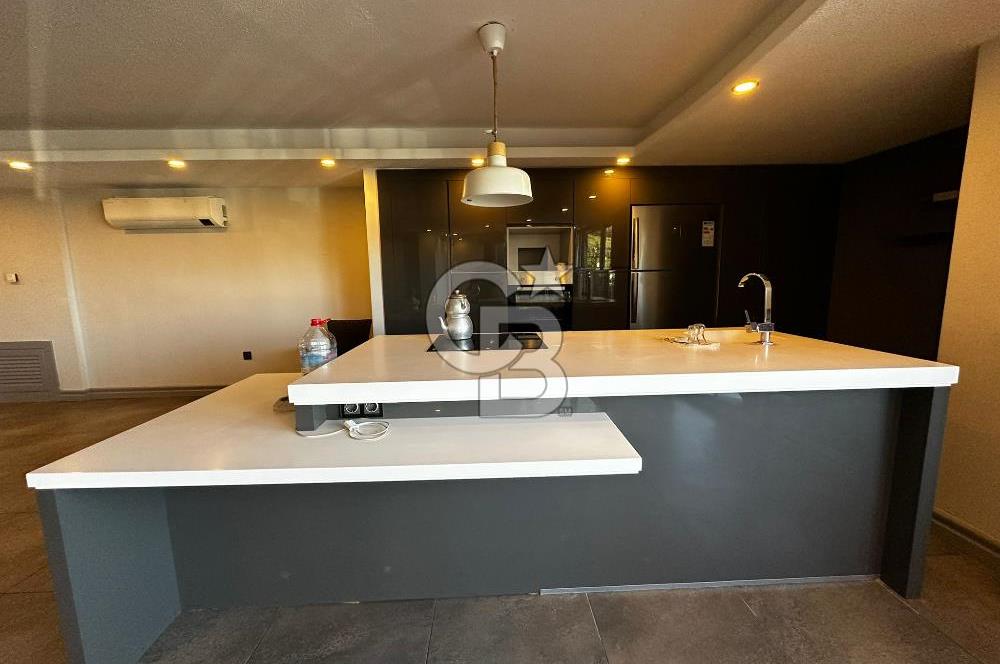 Narlıdere Doruk Life Sitesinde Deniz Manzaralı Lüks Villa