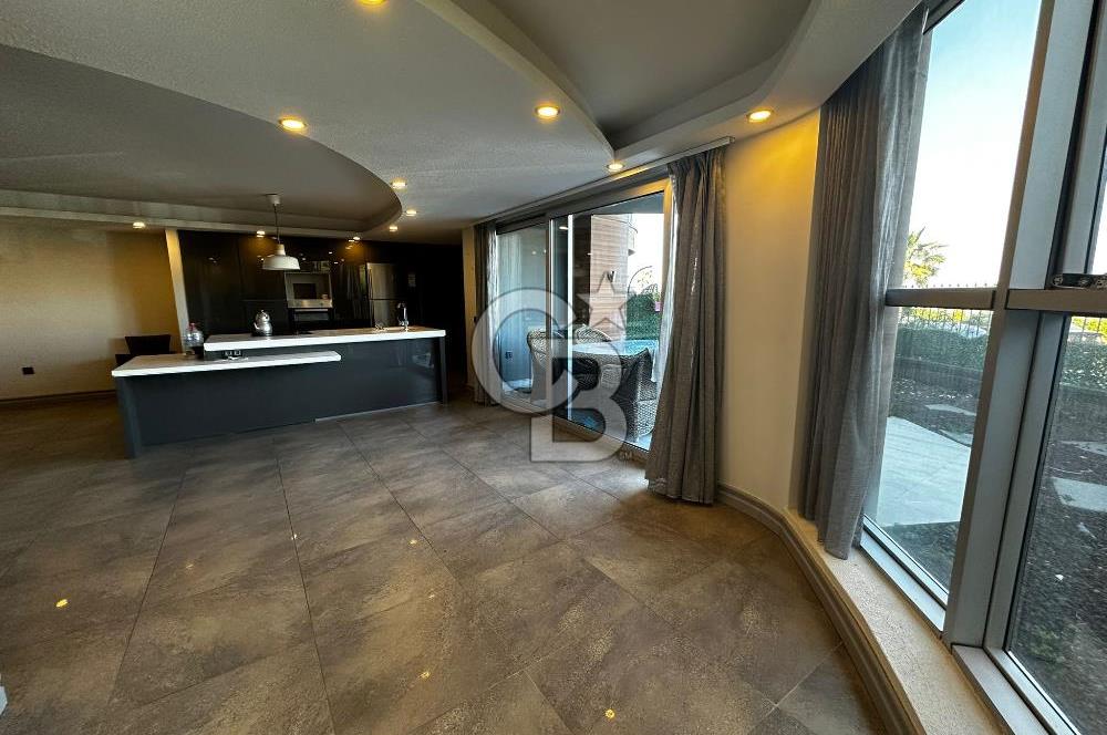 Narlıdere Doruk Life Sitesinde Deniz Manzaralı Lüks Villa