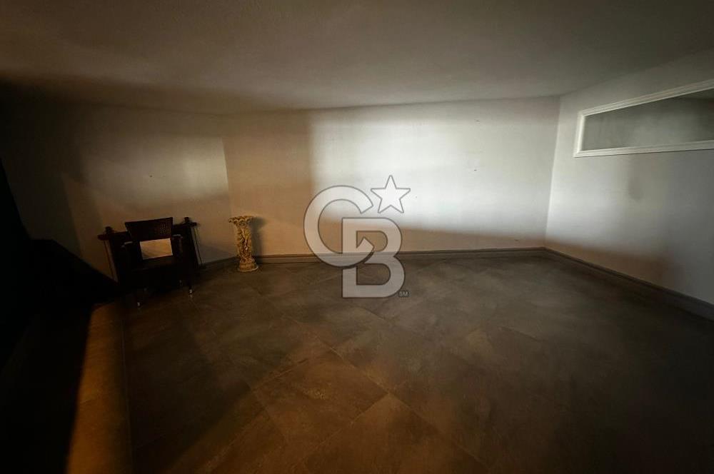 Narlıdere Doruk Life Sitesinde Deniz Manzaralı Lüks Villa