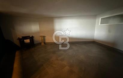 Narlıdere Doruk Life Sitesinde Deniz Manzaralı Lüks Villa