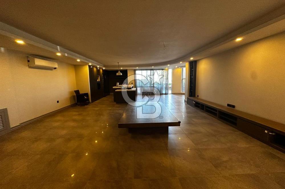 Narlıdere Doruk Life Sitesinde Deniz Manzaralı Lüks Villa