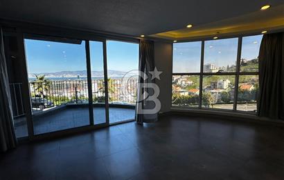 Narlıdere Doruk Life Sitesinde Deniz Manzaralı Lüks Villa