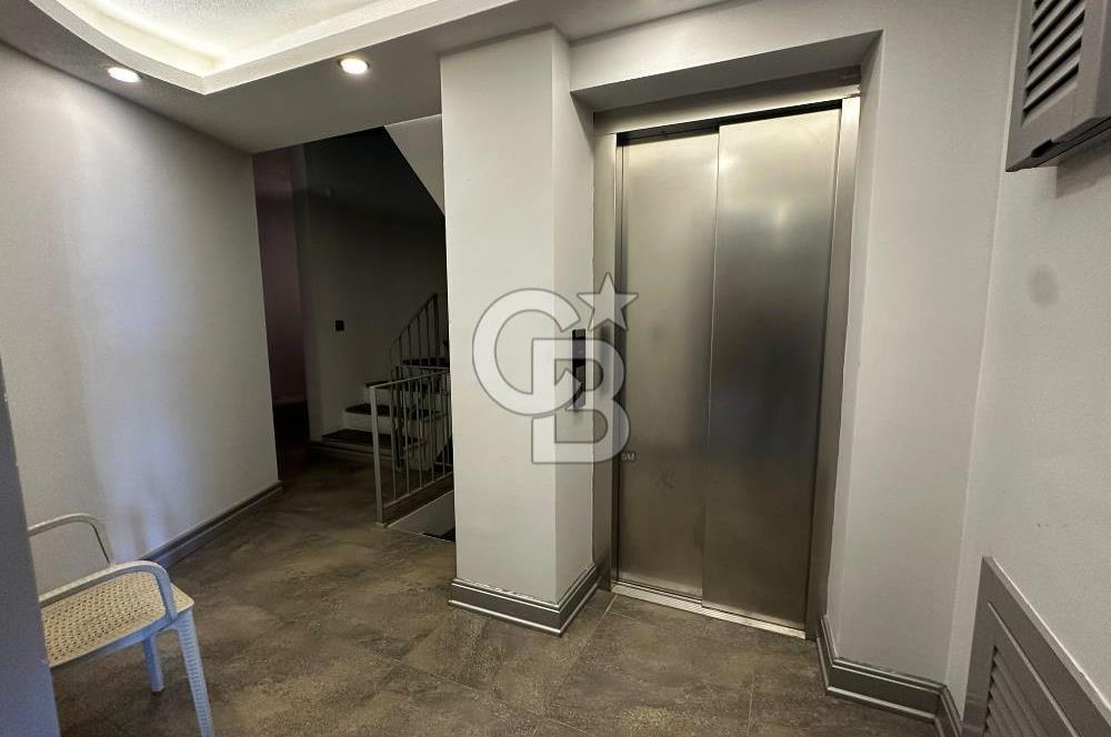 Narlıdere Doruk Life Sitesinde Deniz Manzaralı Lüks Villa