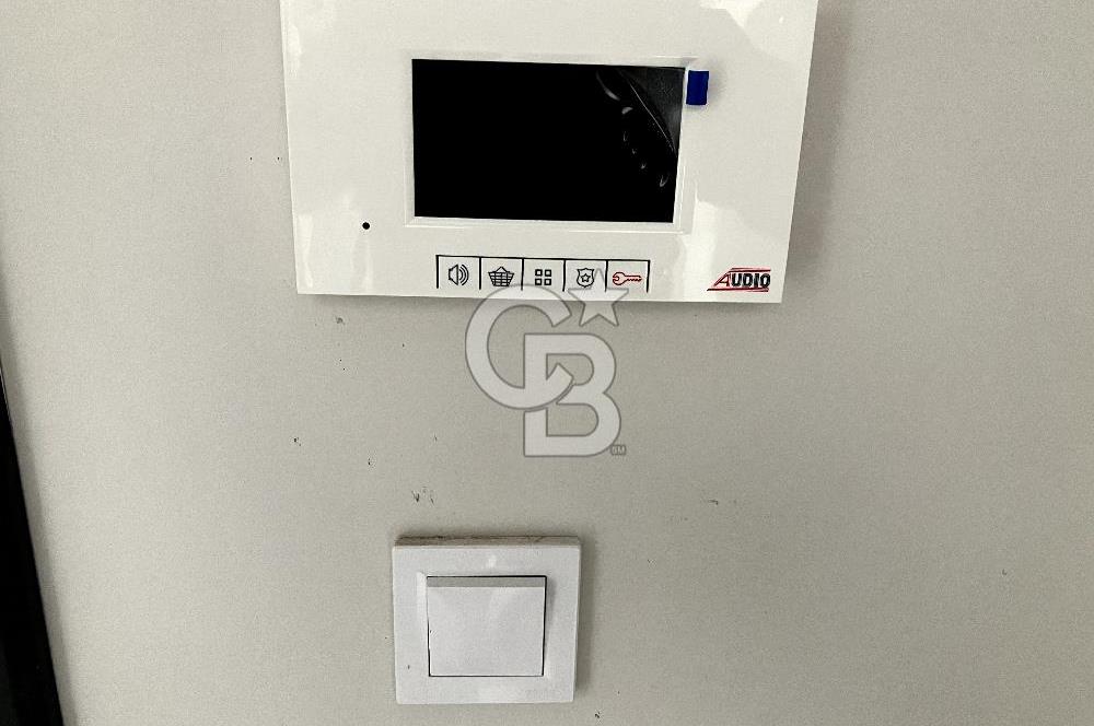 Çiğli Merkezde Tramvay & İZBAN Yakını Eşyalı Kiralık 1+1 Daire