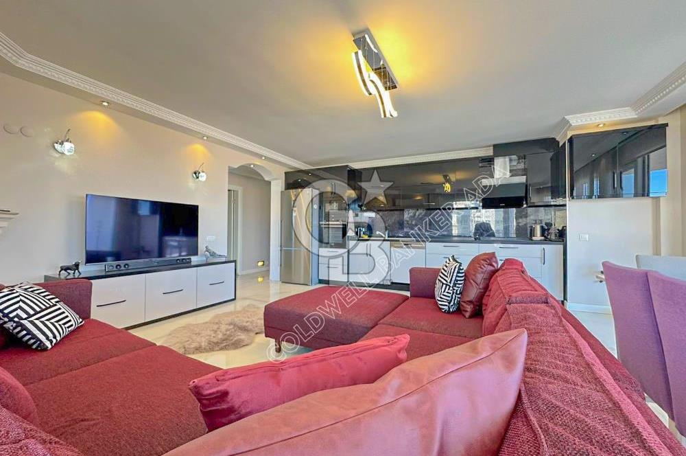 Kuşadası Merkezde Önü Kapanmaz Full Deniz ve Şehir Manzaralı Satılık 3+1 Daire 