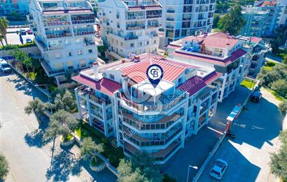 Kuşadası Merkezde Önü Kapanmaz Full Deniz ve Şehir Manzaralı Satılık 3+1 Daire 