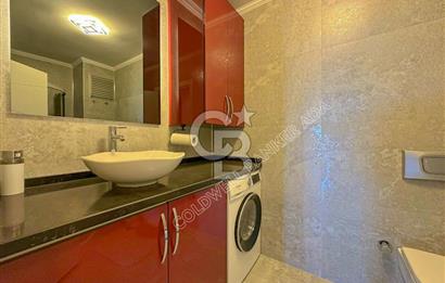 Kuşadası Merkezde Önü Kapanmaz Full Deniz ve Şehir Manzaralı Satılık 3+1 Daire 