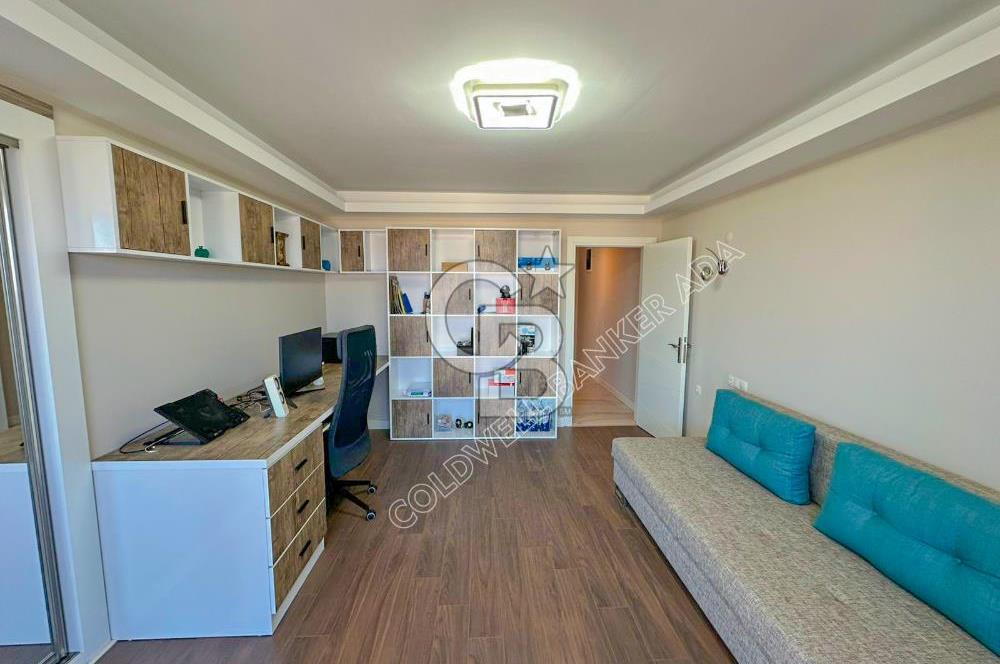 Kuşadası Merkezde Önü Kapanmaz Full Deniz ve Şehir Manzaralı Satılık 3+1 Daire 