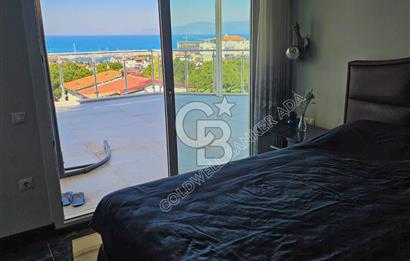 Kuşadası Merkezde Önü Kapanmaz Full Deniz ve Şehir Manzaralı Satılık 3+1 Daire 