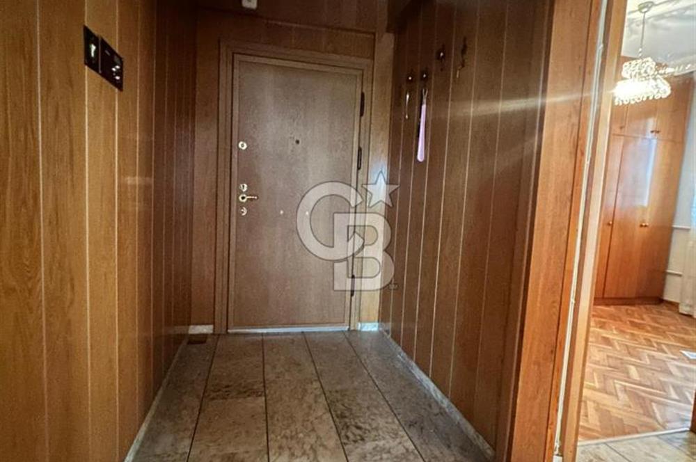 Göztepe Bağdat caddesinde yatırımlık 3+1 daire