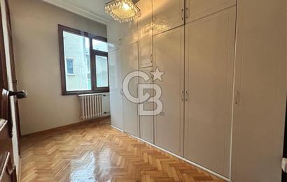 Göztepe Bağdat caddesinde yatırımlık 3+1 daire