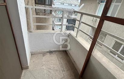 Göztepe Bağdat caddesinde yatırımlık 3+1 daire