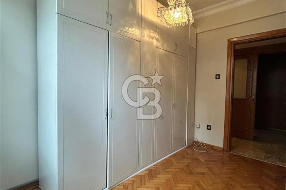 Göztepe Bağdat caddesinde yatırımlık 3+1 daire